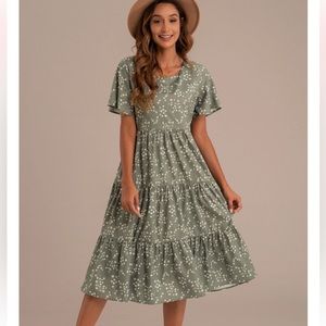 Brand new green dress, size large